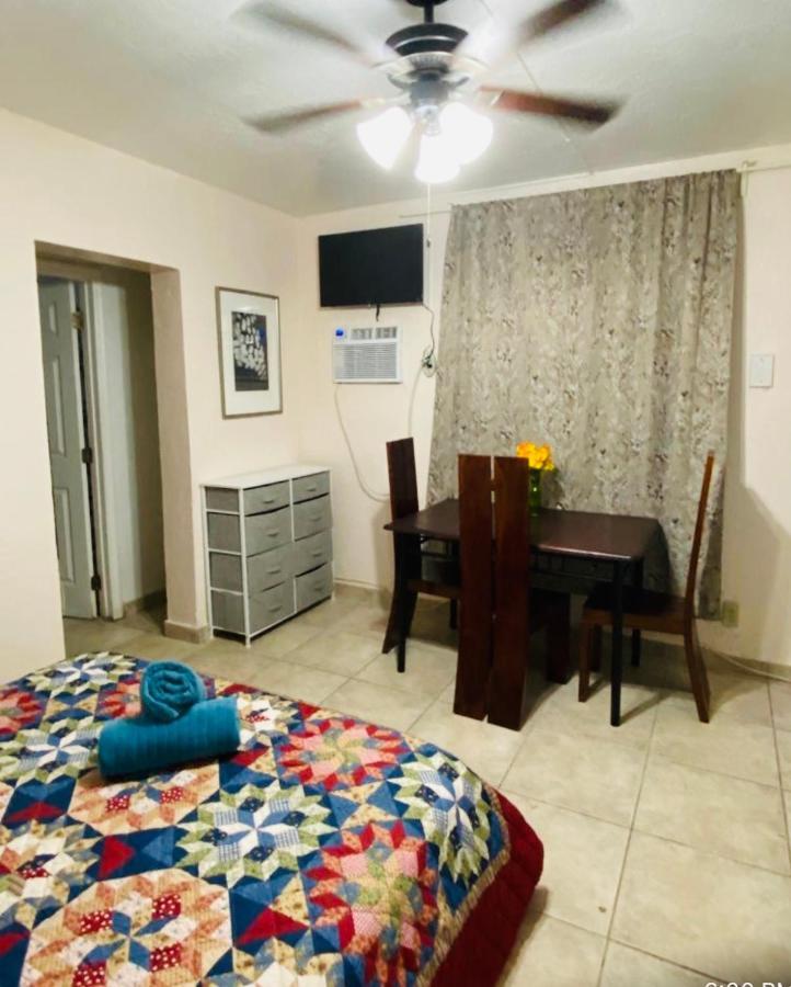 Hallandale Beach Motel With Free Parking And Full Kitchen ! No Extra Fees! Accepting Cash! Luaran gambar