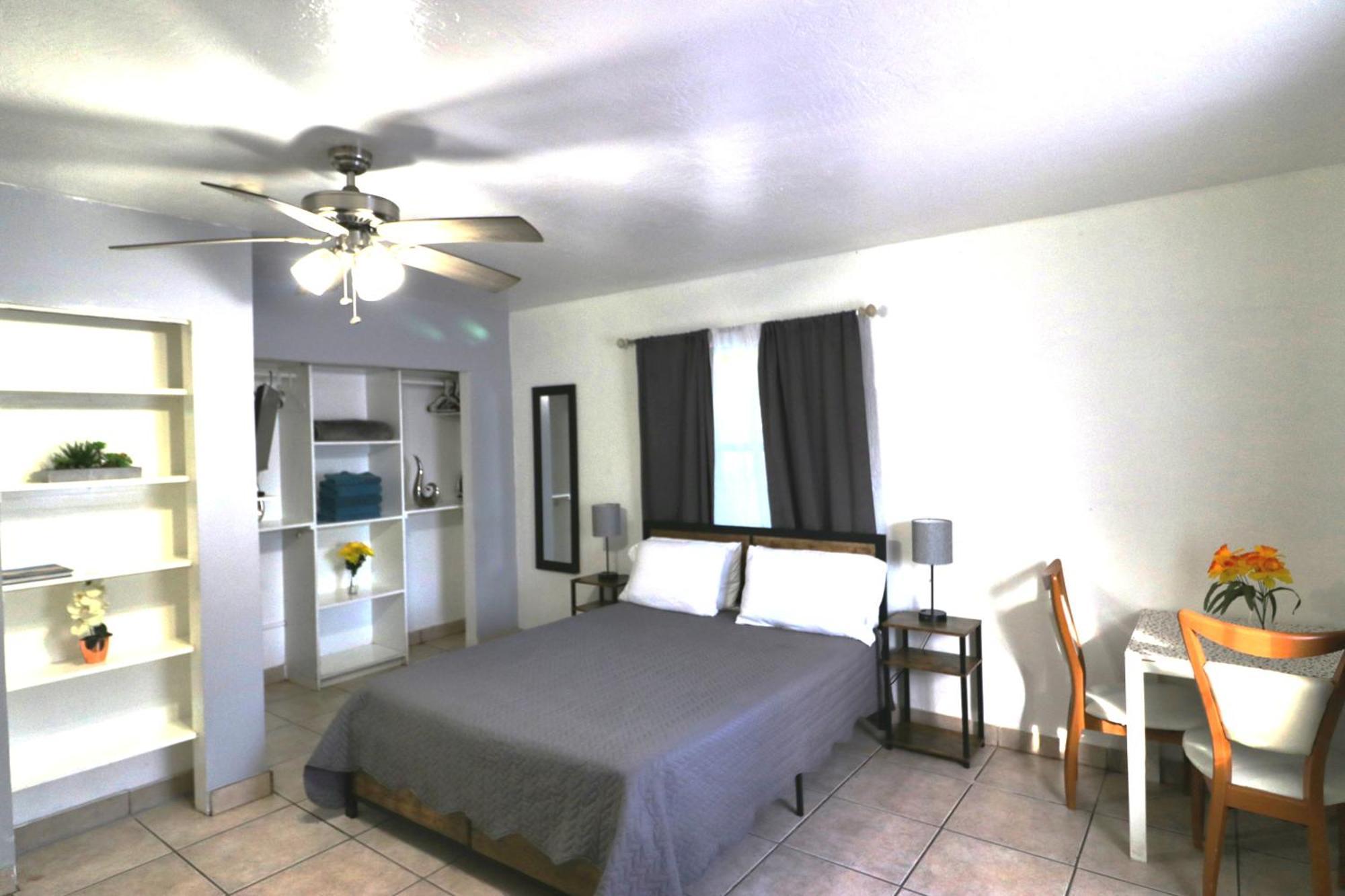 Hallandale Beach Motel With Free Parking And Full Kitchen ! No Extra Fees! Accepting Cash! Luaran gambar
